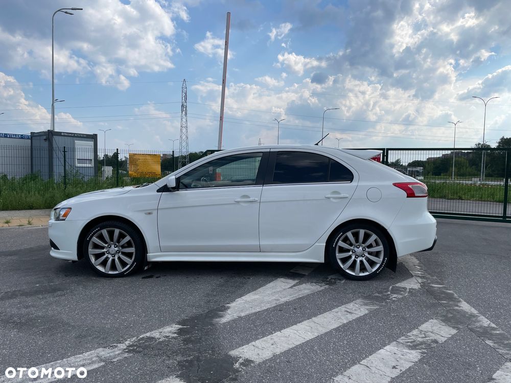 Mitsubishi Lancer 2.0 Ralliart MR - 3