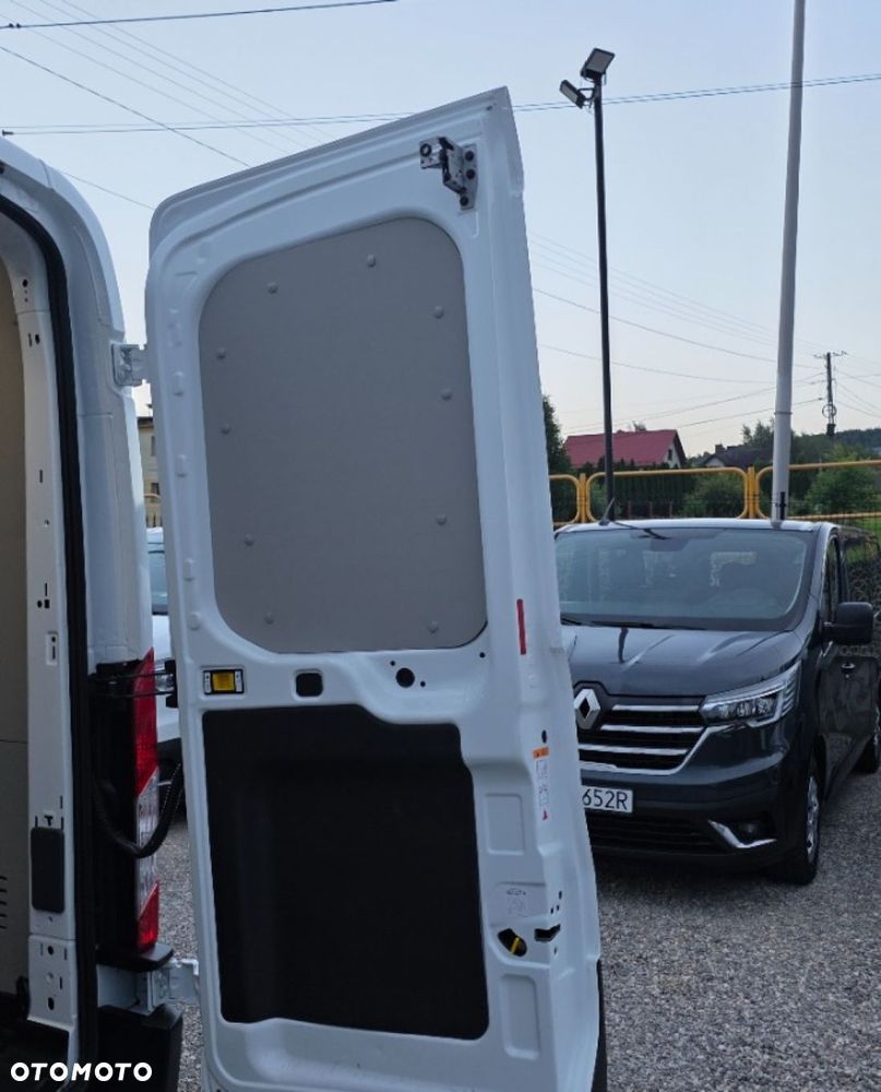 Ford Transit - 34