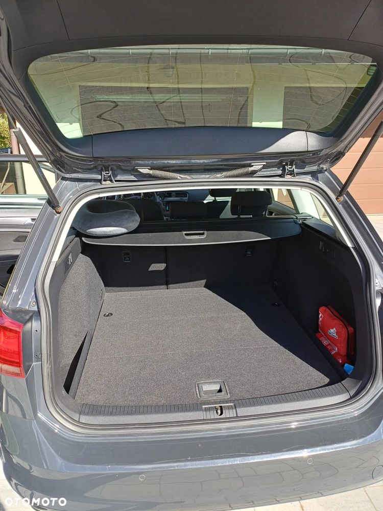 Volkswagen Golf - 13