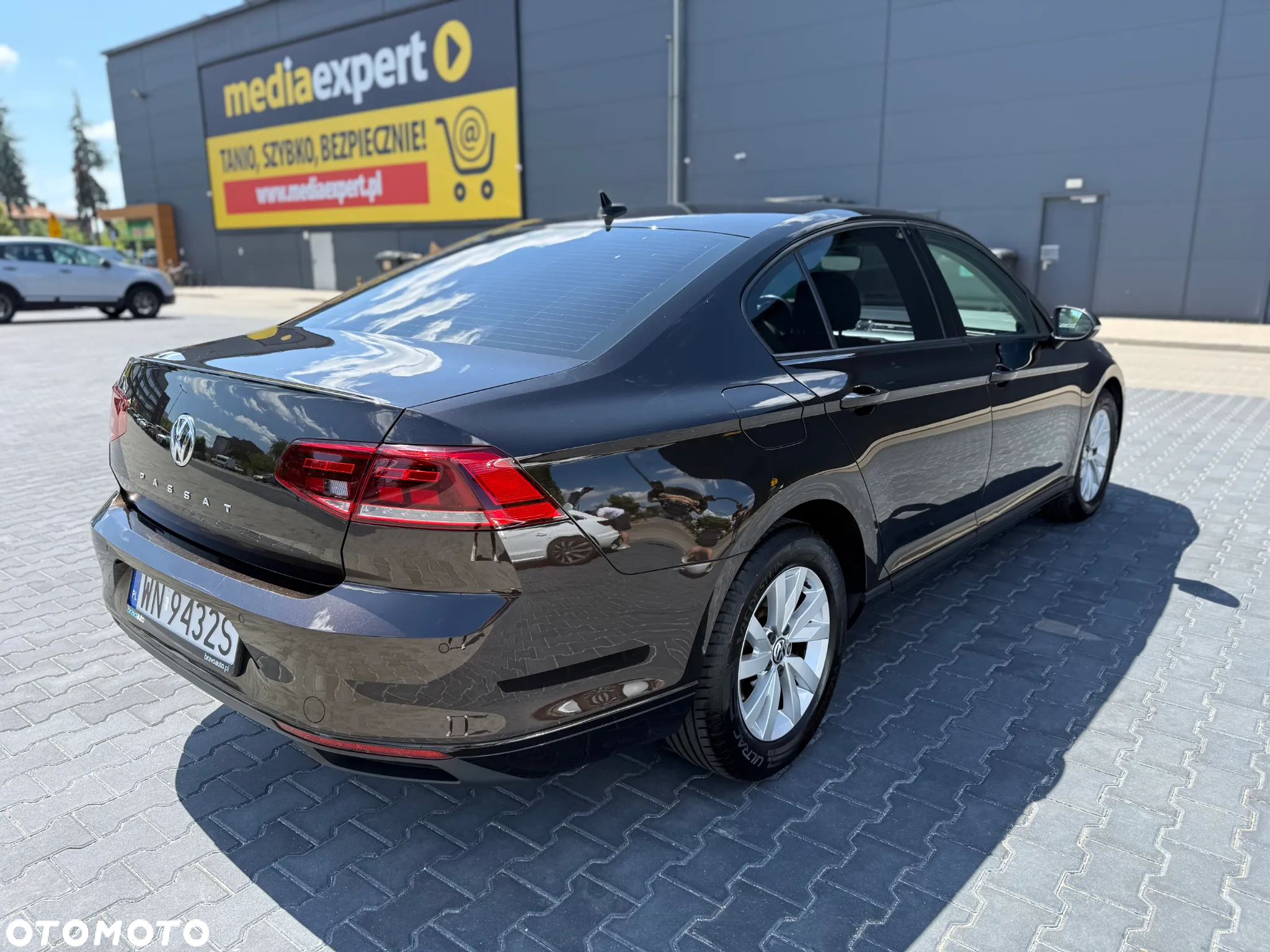 Volkswagen Passat 1.5 TSI EVO Trendline DSG - 3