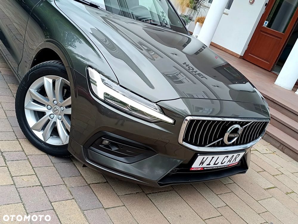 Volvo V60 D3 Momentum Core - 22