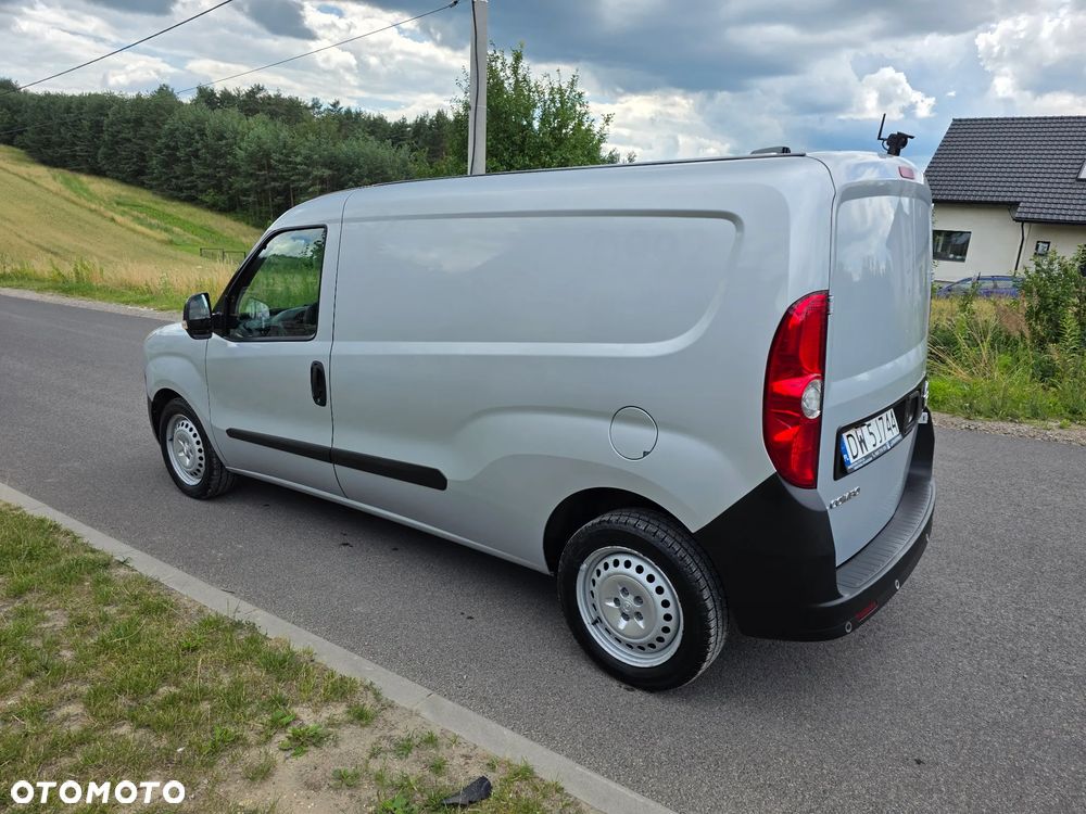 Opel Combo 1.4 BENZYNA DOBLO - 31