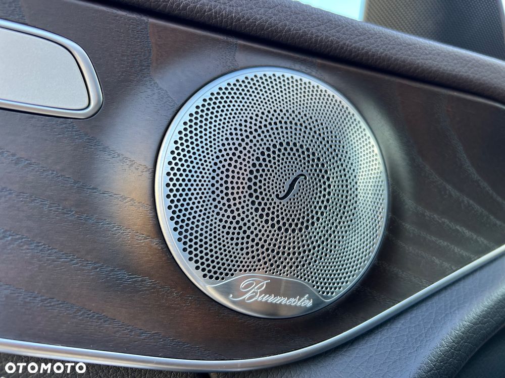 Mercedes-Benz GLC - 33