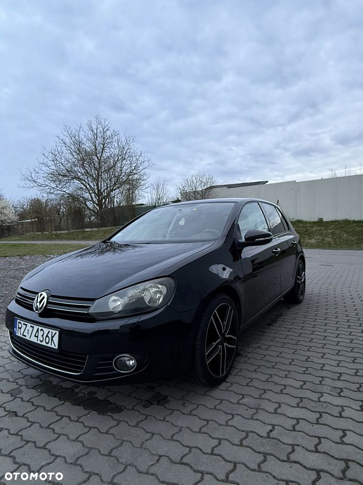 Volkswagen Golf 1.4 TSI Highline - 2