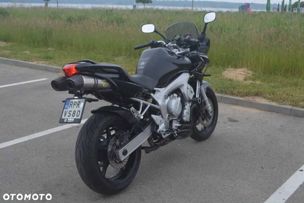 Yamaha FZ6 - 4