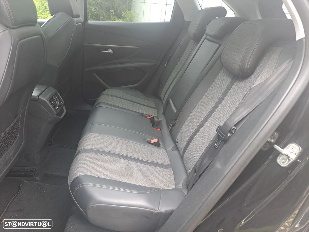 Peugeot 3008 BlueHDi 120 Stop & Start Allure - 30