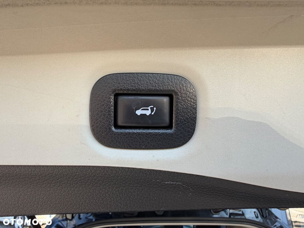 Nissan X-Trail 1.6 DCi ALL-MODE 4x4i Tekna - 24