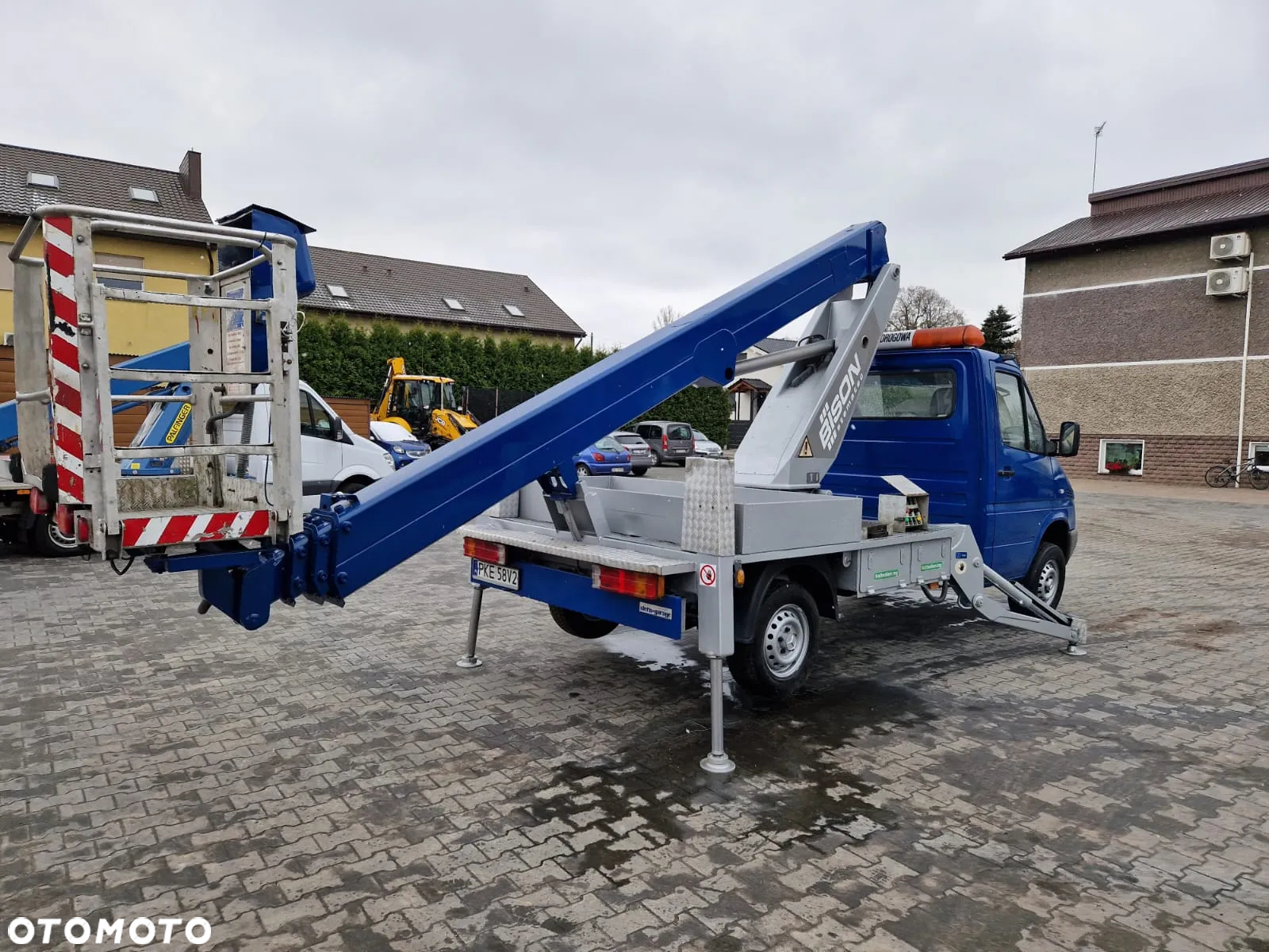 Mercedes-Benz Sprinter - 3