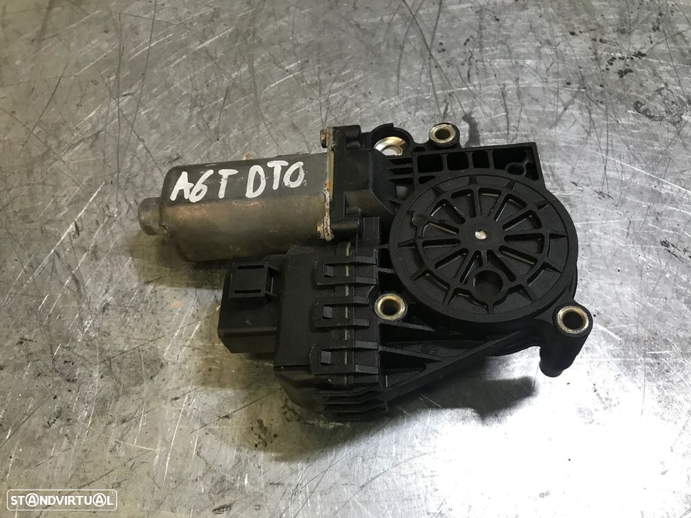 MOTOR DO ELEVADOR DO VIDRO AUDI A6 C5 97-05 - TRAS ESQUERDO / TRAS DIREITO 4B0959801B 4B0959802B - 5