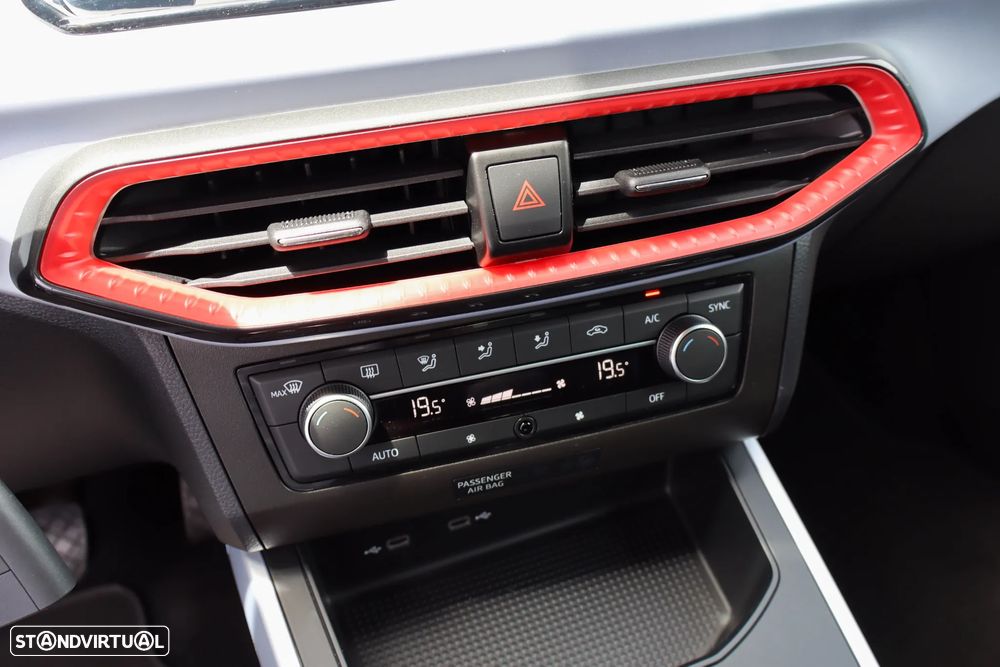 SEAT Arona 1.0 TSI FR - 31