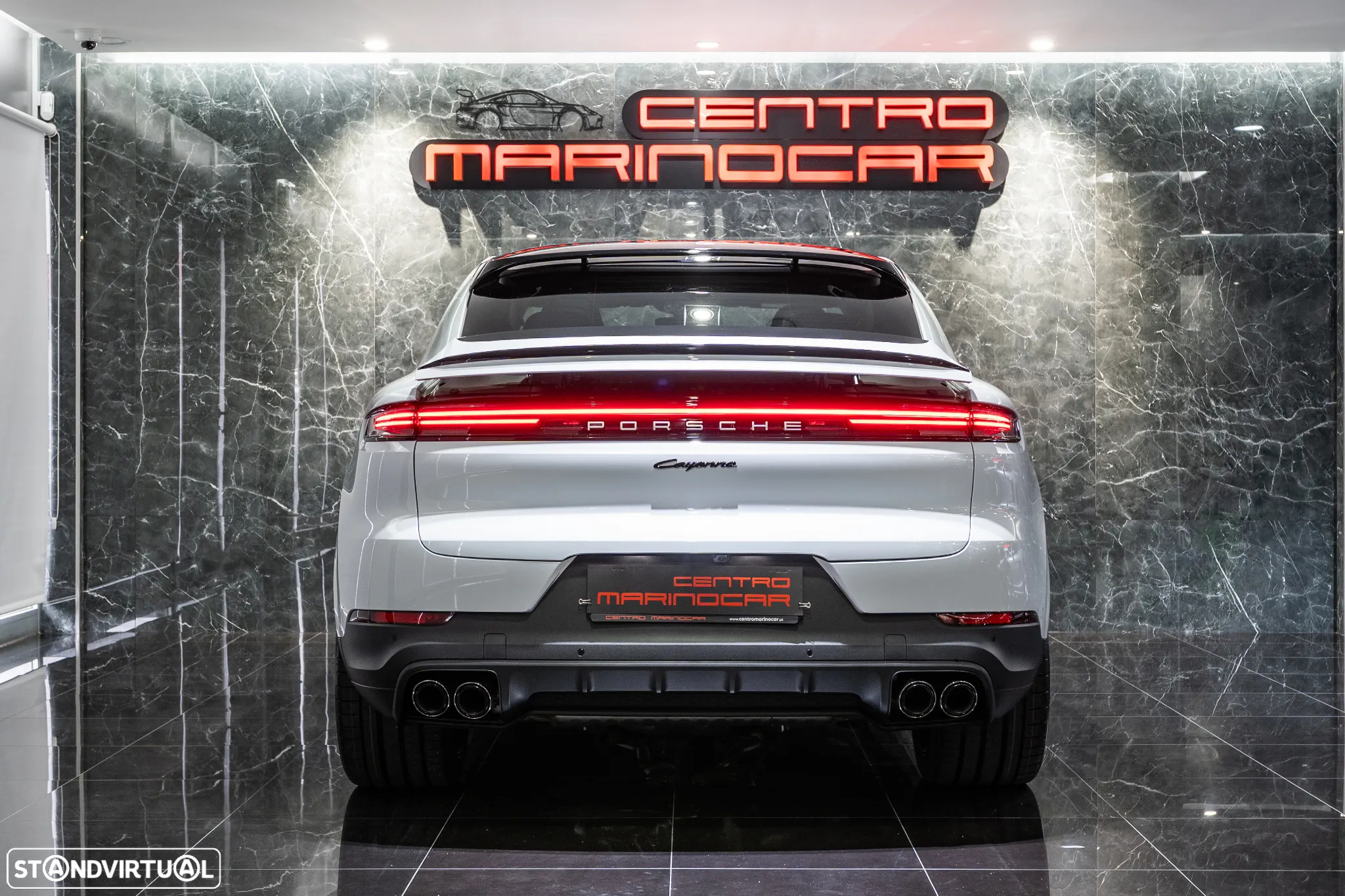Porsche Cayenne Coupé E-Hybrid - 4