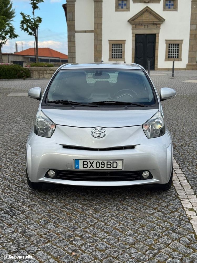 Toyota iQ 1.0 VVT-i 2 NAVI+Bluetooth - 3