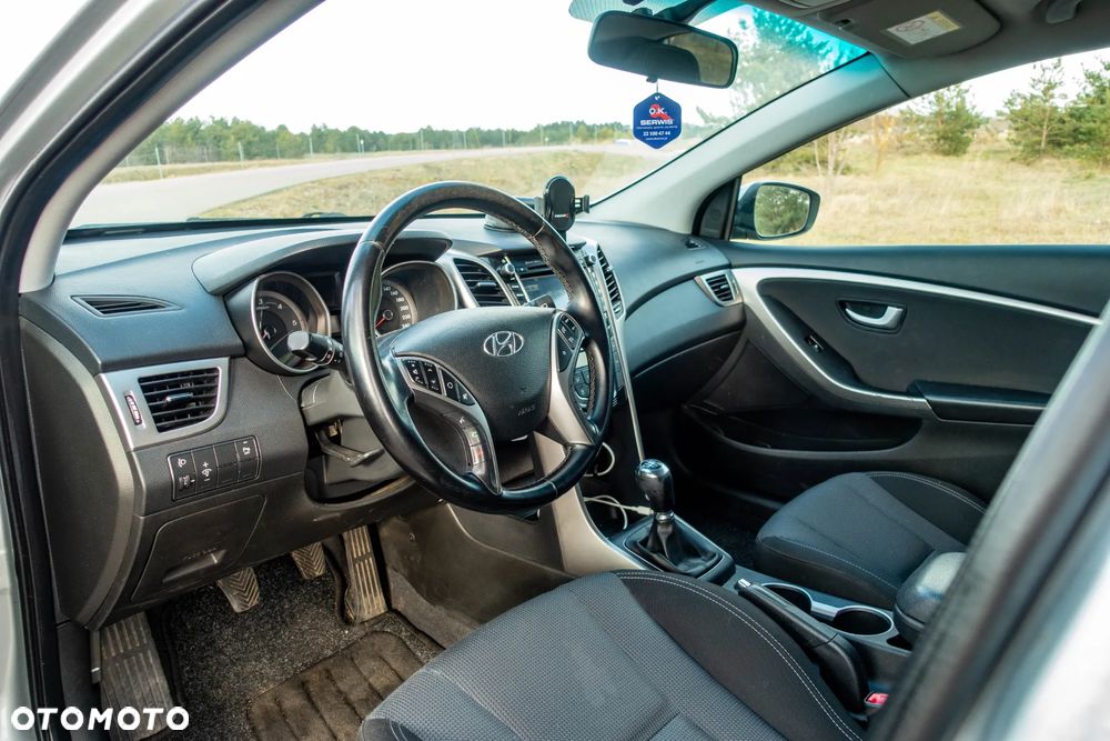 Hyundai i30 1.6 CRDi Style - 11