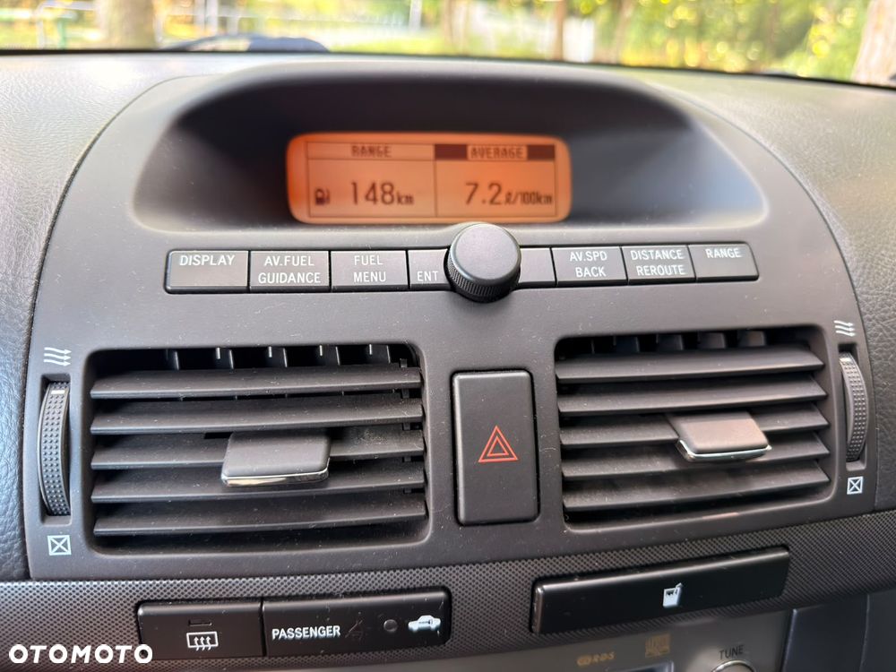 Toyota Avensis - 27
