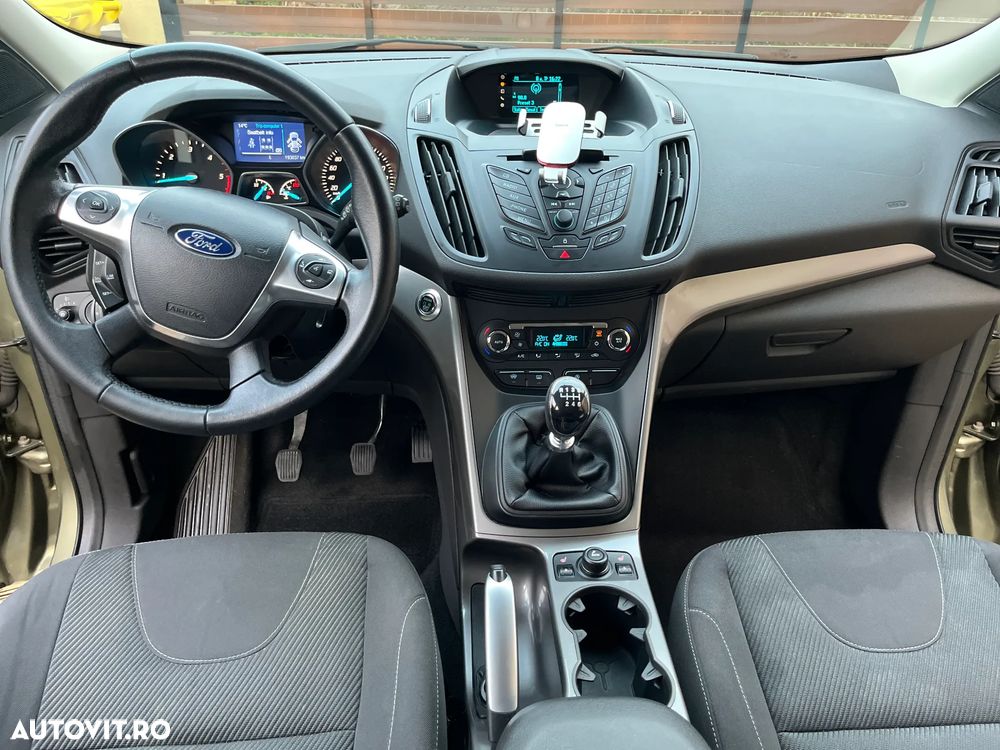 Ford Kuga 2.0 TDCi 4WD Trend - 13