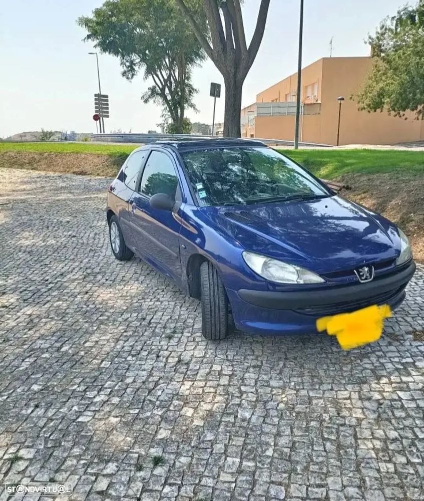 Peugeot 206 1.1 XR - 1
