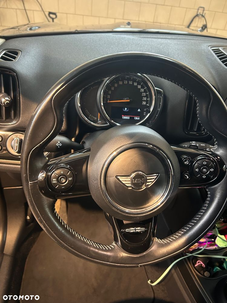 MINI Countryman - 4
