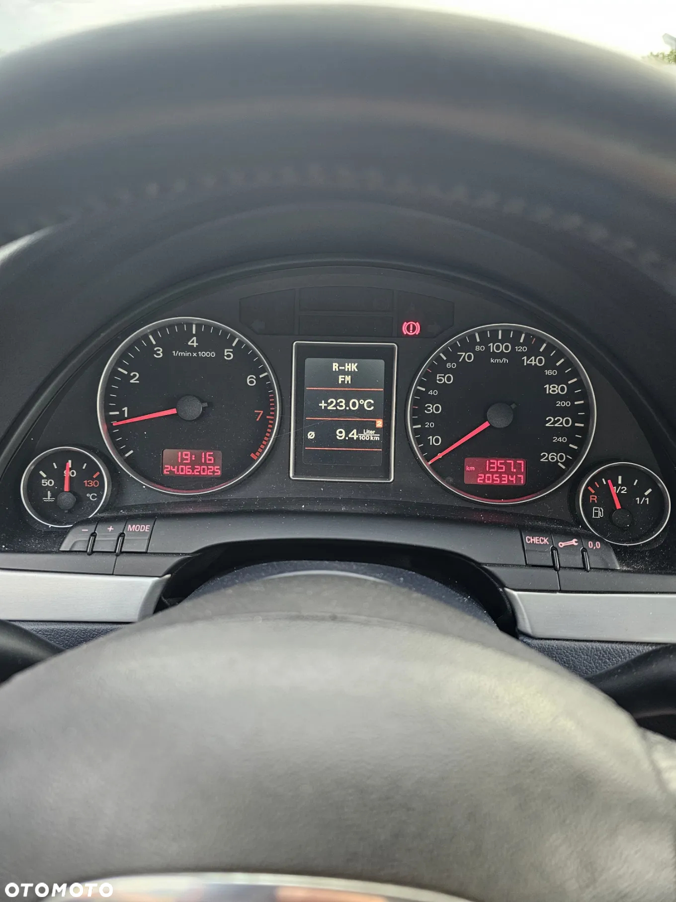 Audi A4 Avant 1.8 T - 12