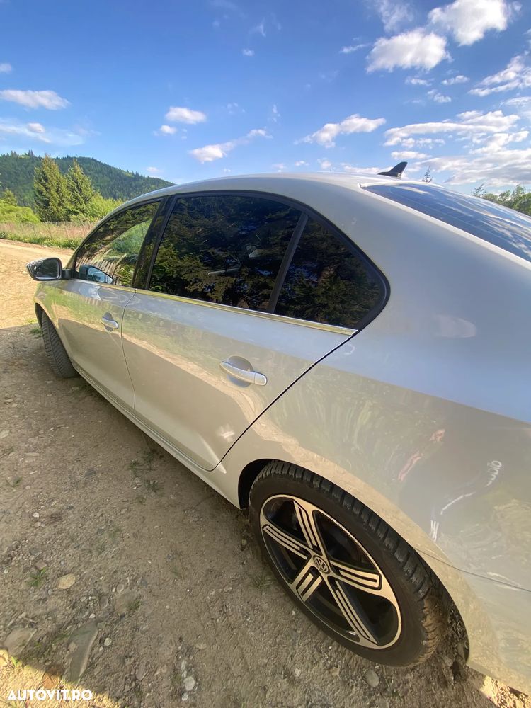 Volkswagen Jetta 1.4 TSI DSG Highline - 10