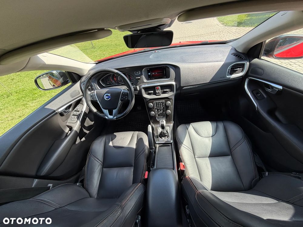 Volvo V40 Cross Country D3 Summum - 6