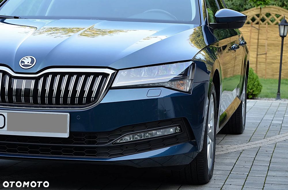 Skoda Superb 2.0 TDI SCR Active DSG - 13