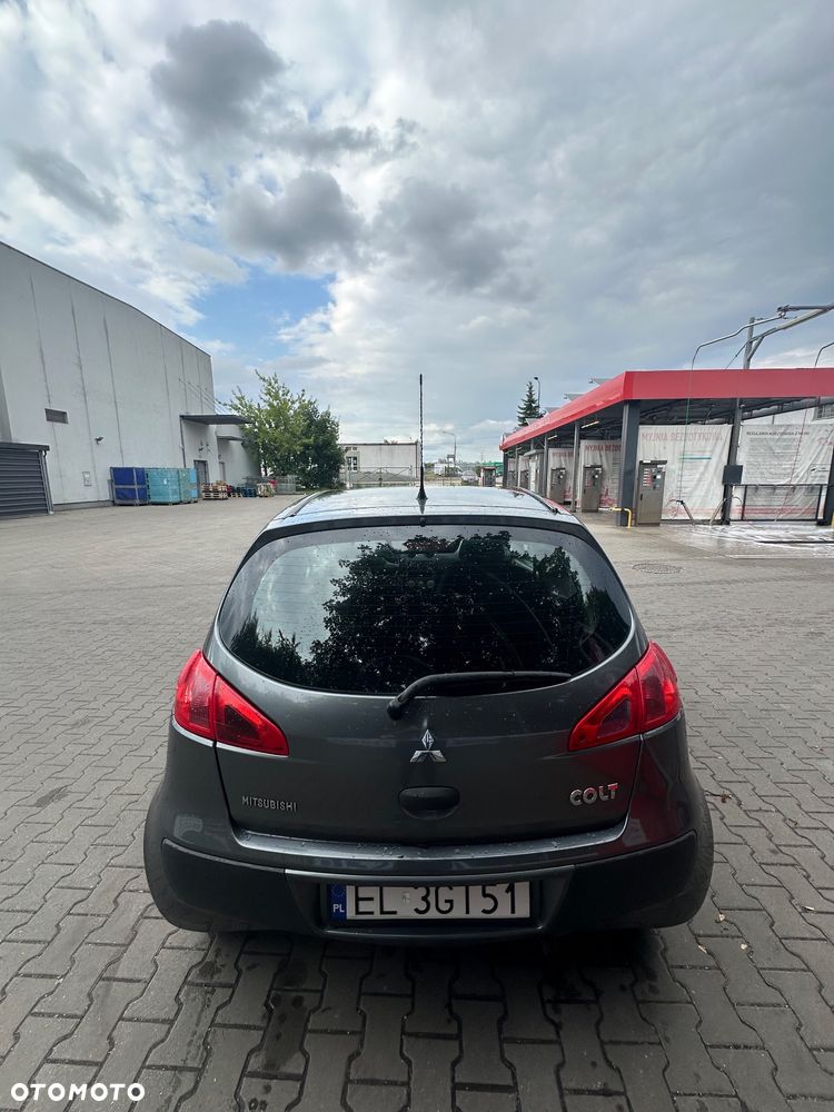 Mitsubishi Colt 1.1 - 3