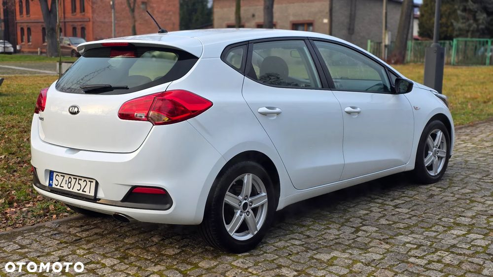 Kia Ceed 1.4 CVVT Spirit - 5