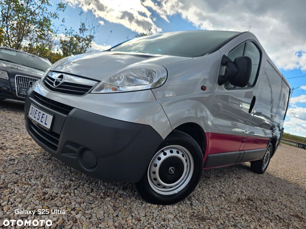 Opel Vivaro - 23