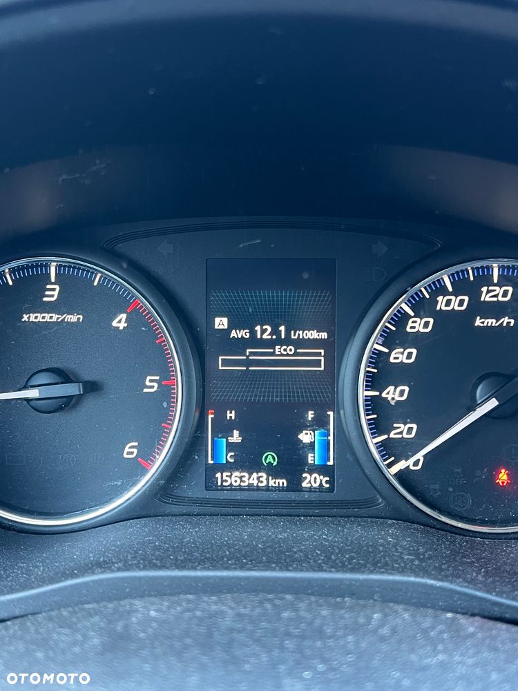 Mitsubishi Outlander 2.2 DID Intense - 11