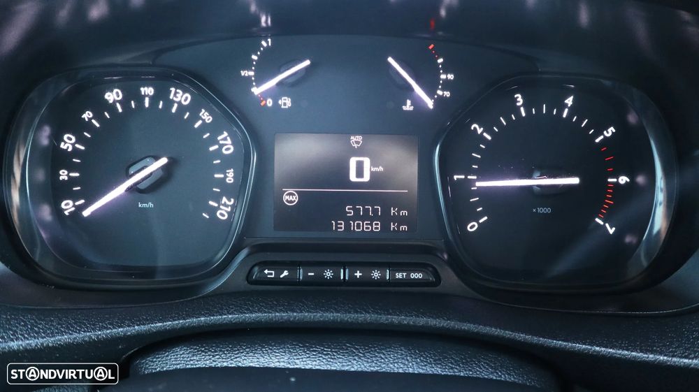 Peugeot Expert 2.0 BlueHdi 120 Longa IVA GPS Câmera - 20