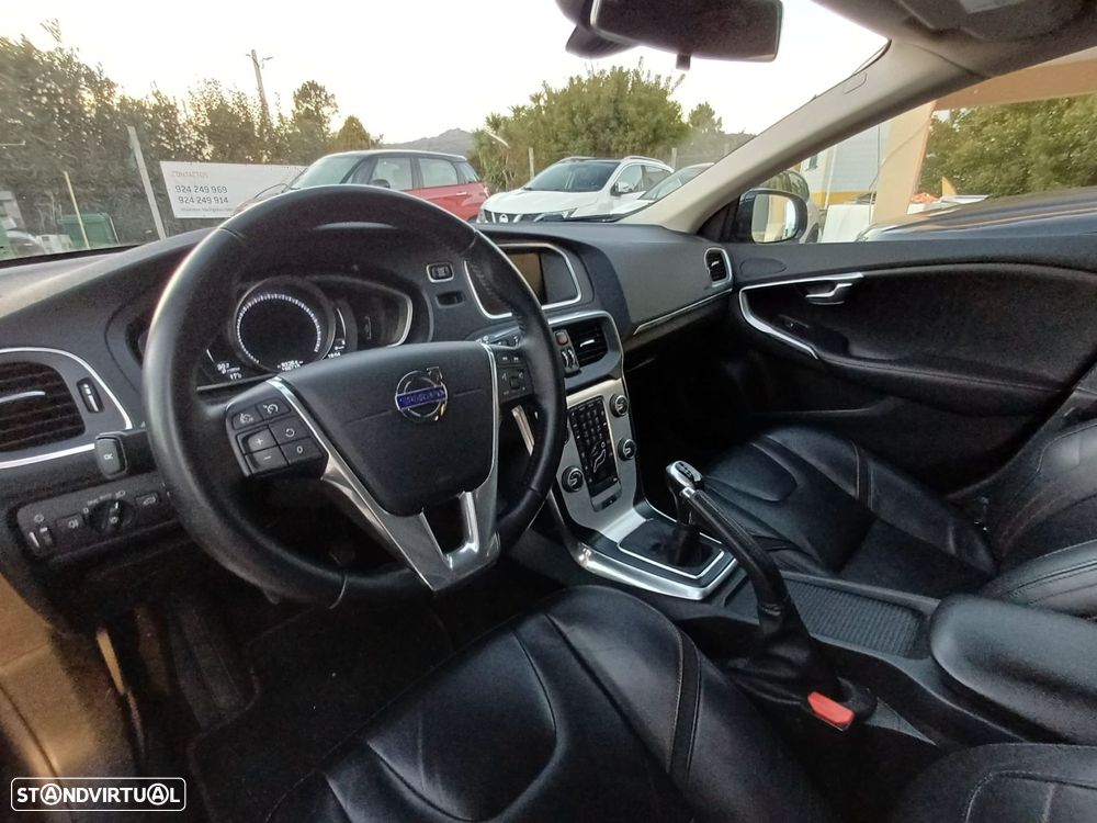 Volvo V40 D2 Ocean Race - 9