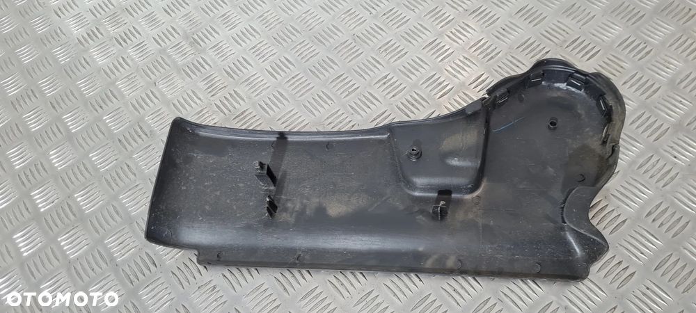 Suzuki Jimny Osłona Fotela Prawy Przód - 7