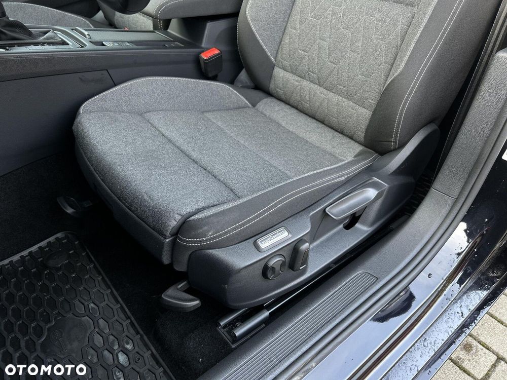 Volkswagen Passat Variant - 13