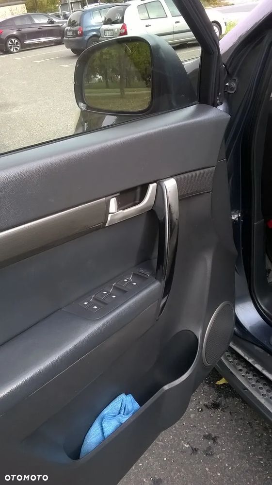Chevrolet Captiva - 12