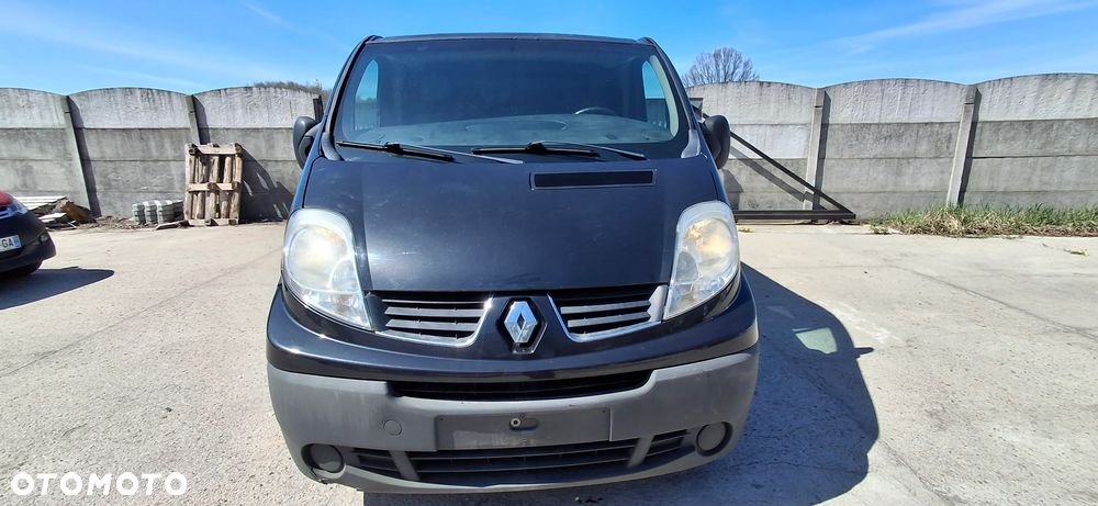 Renault Trafic - 2