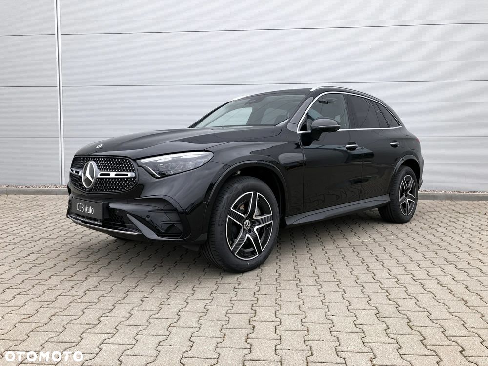 Mercedes-Benz GLC - 1