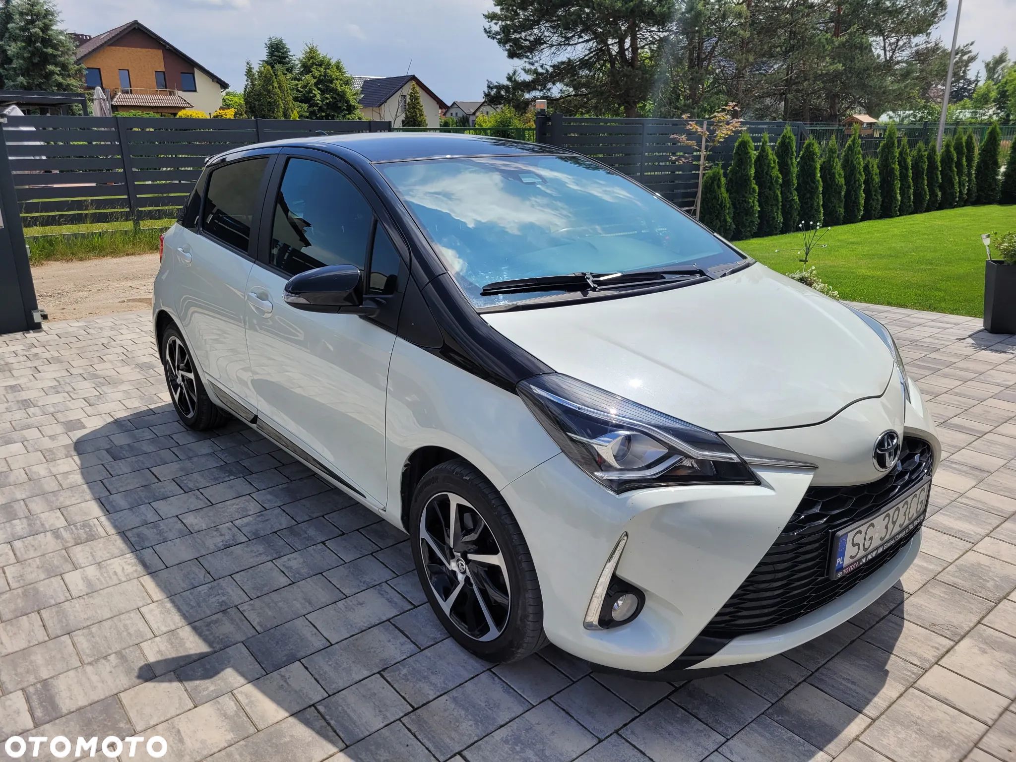 Toyota Yaris 1.5 Selection - 1