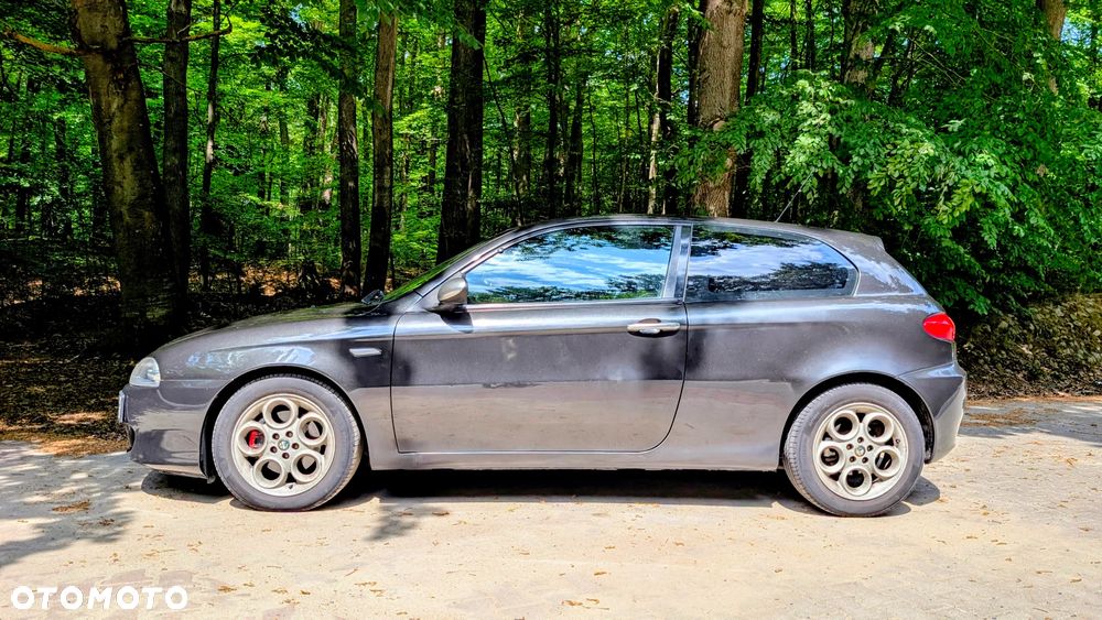 Alfa Romeo 147 1.9 JTD 16V Q2 - 7