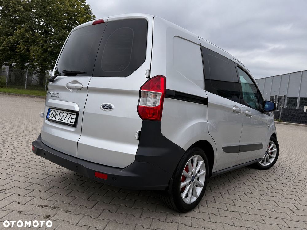 Ford TRANSIT COURIER - 4