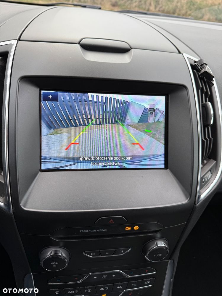 Ford S-Max 1.5 Eco Boost Start-Stopp TITANIUM - 10