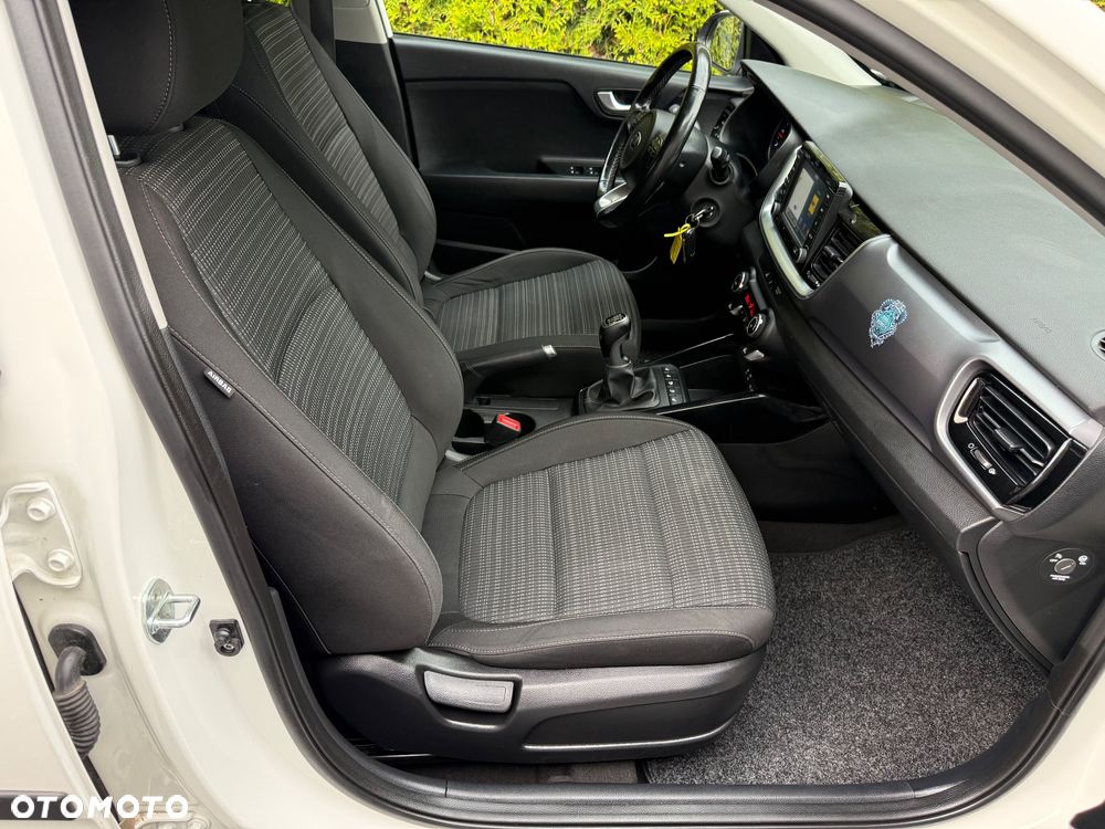 Kia Stonic 1.6 CRDi SCR XL - 20