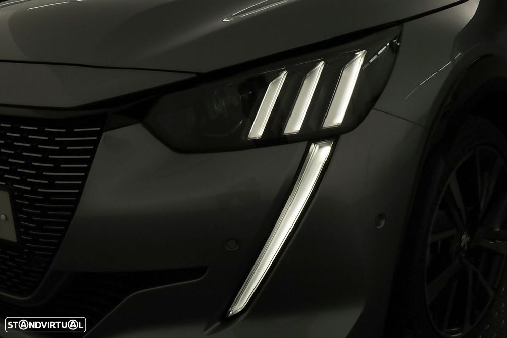 Peugeot 208 1.2 PureTech GT - 6