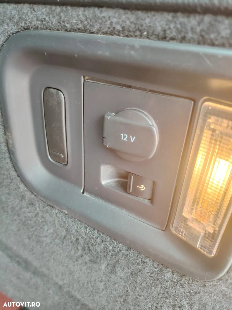 Volkswagen Sharan 2.0 TDI DSG Blue Motion Highline - 13