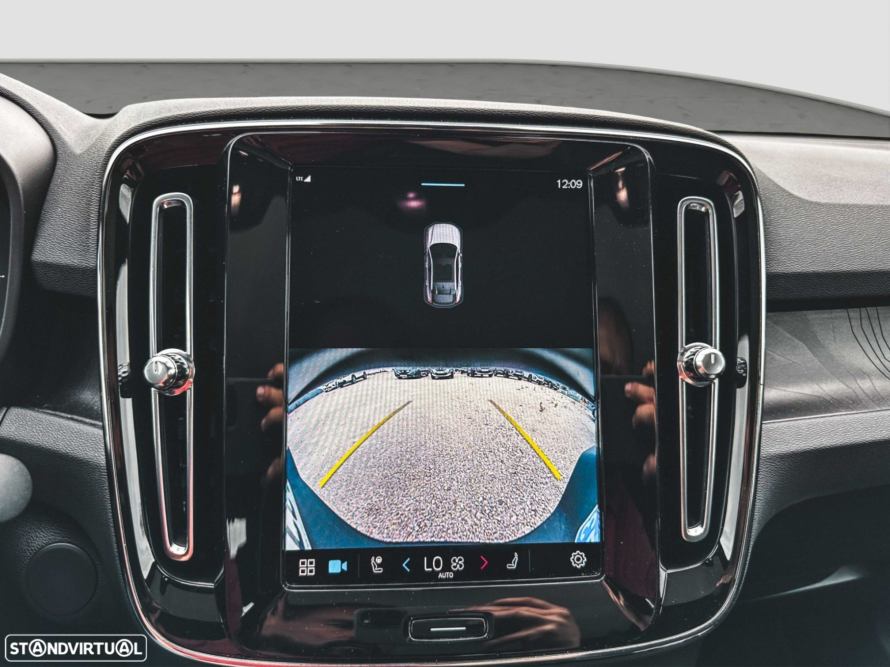 Volvo C40 Recharge Twin Motor Ultimate - 26