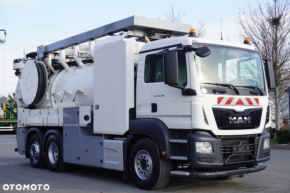 MAN TGS 26.360 E6 / Zabudowa WUKO Rivard 18 m3 / 180 tys. km / oś skrętna - 9
