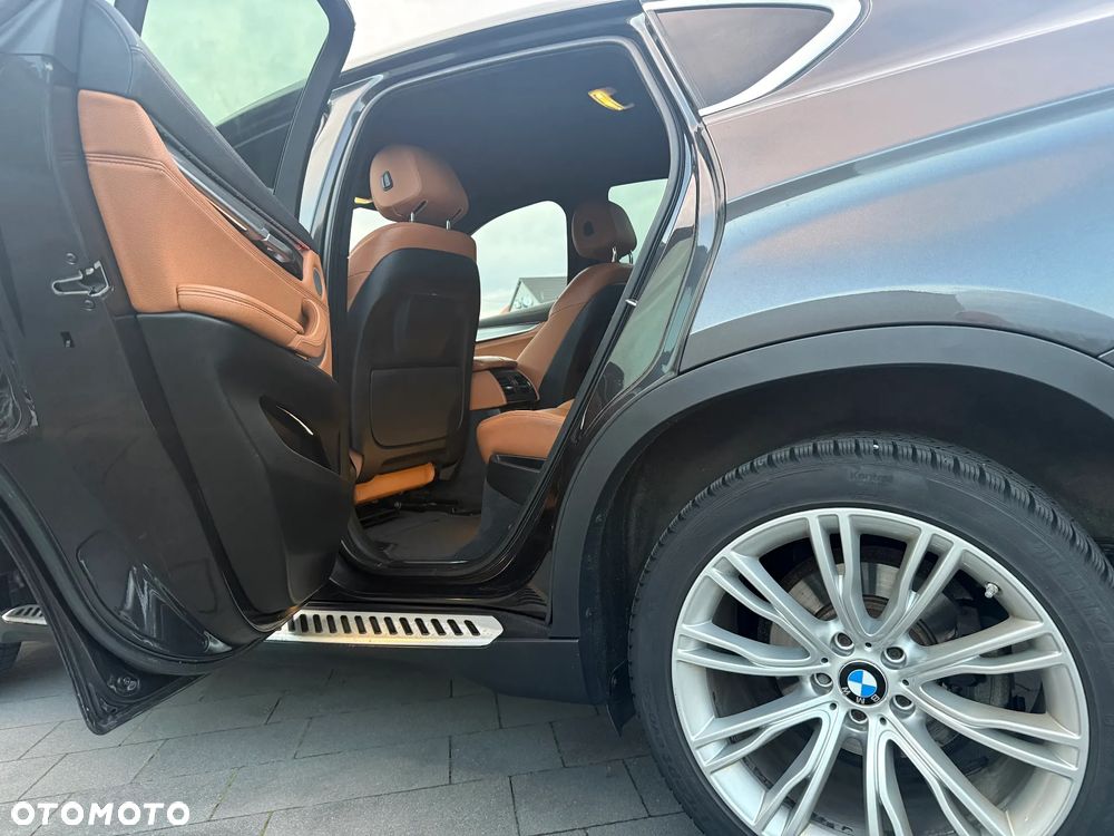 BMW X6 xDrive30d - 11