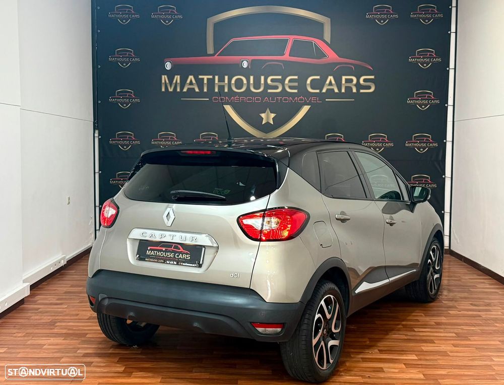 Renault Captur 1.5 dCi Sport EDC - 4