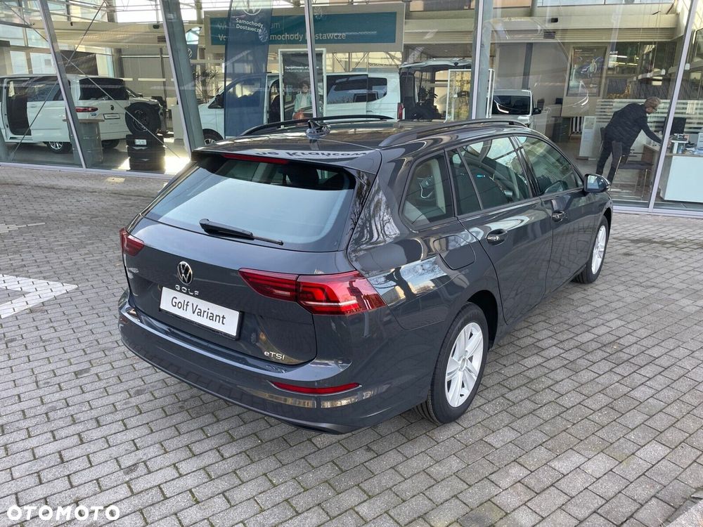 Volkswagen Golf Variant - 8