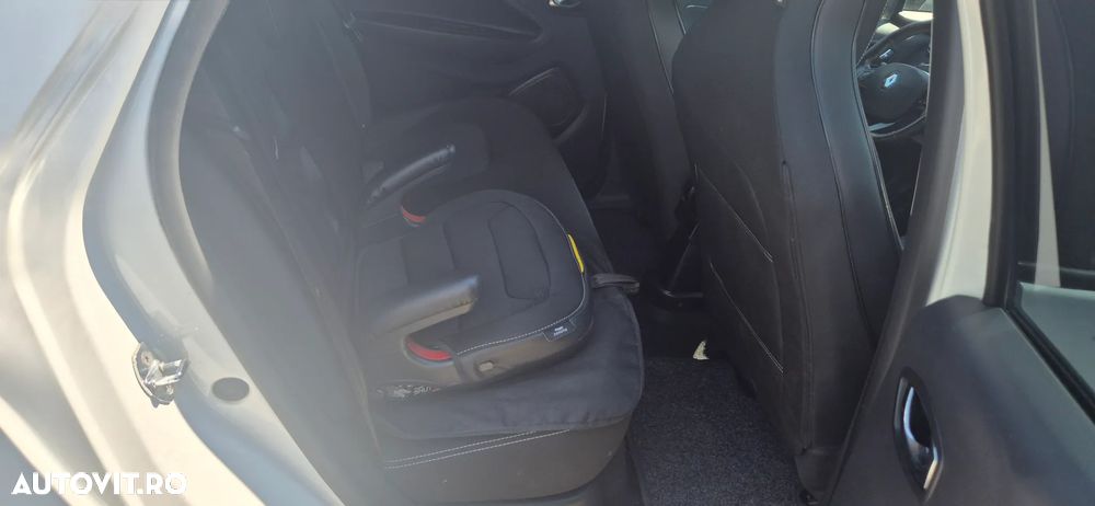 Renault ZOE - 9
