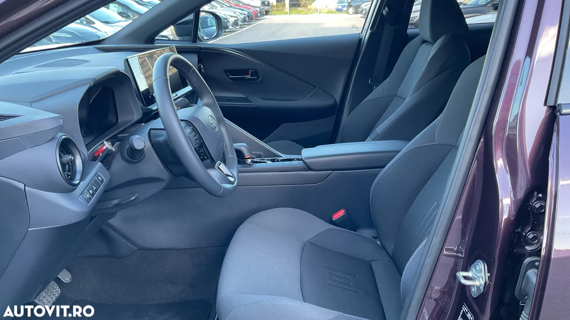 Toyota C-HR 2.0 PHEV 223 CP 4x2 CVT Dynamic - 13
